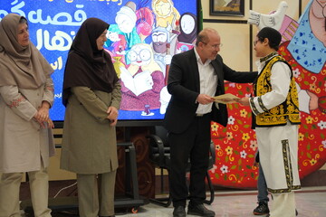 قصه گویی «نهال امید» در استان مرکزی