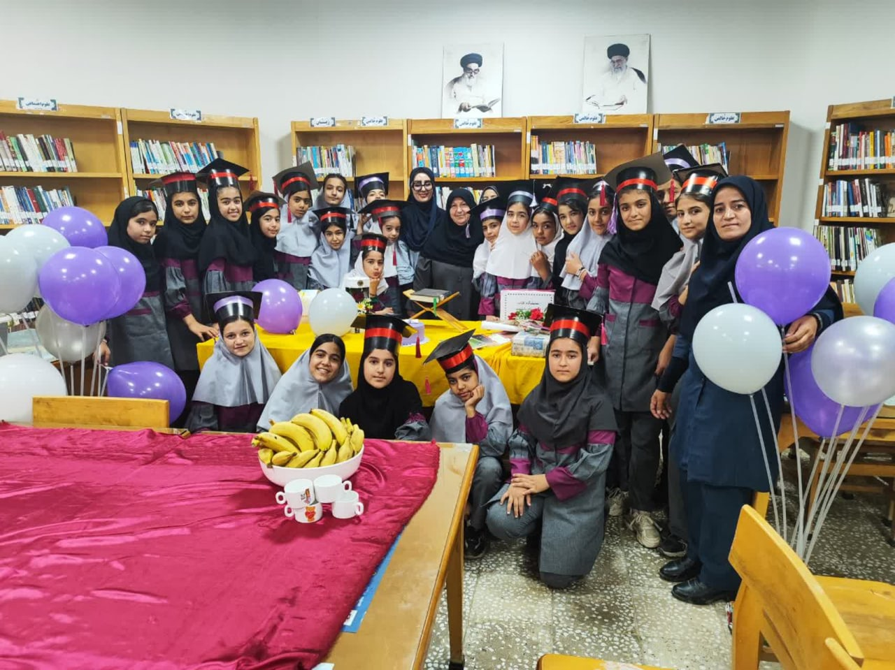 دختران کتابخوان؛ زینت بخش کتابخانههای عمومی استان مرکزی