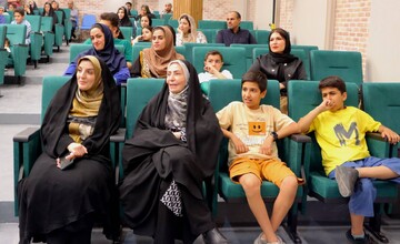 برگزیدگان سومین دوسالانه جشنواره قصه گویی «نهال امید» در یزد معرفی شدند