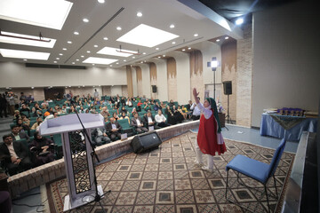برگزیدگان سومین دوسالانه جشنواره قصه گویی «نهال امید» در یزد معرفی شدند