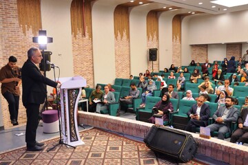 برگزیدگان سومین دوسالانه جشنواره قصه گویی «نهال امید» در یزد معرفی شدند