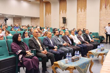 برگزیدگان سومین دوسالانه جشنواره قصه گویی «نهال امید» در یزد معرفی شدند