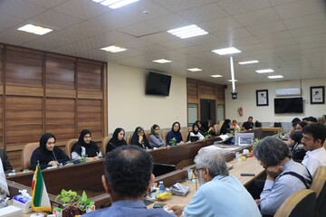 ویژه برنامه یک اسکله شعر