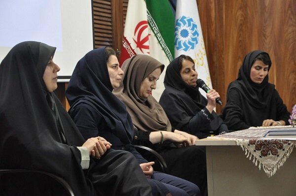 مسابقه مشاعره «ترنم باران» ویژه بزرگسالان در گیلان برگزار شد