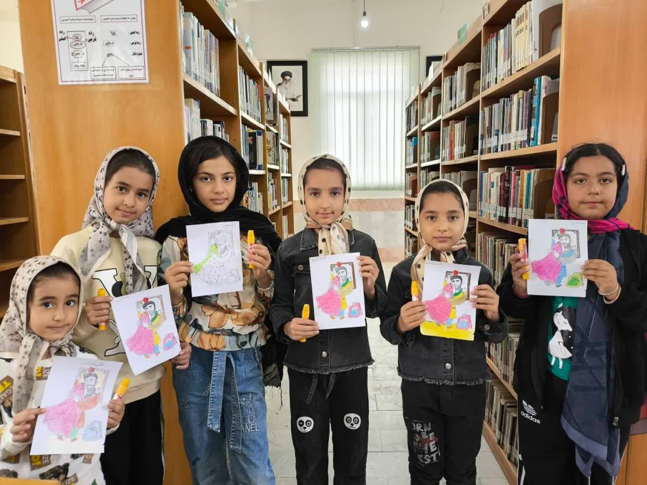 گرامیداشت دهه کرامت در کتابخانههای عمومی استان مرکزی