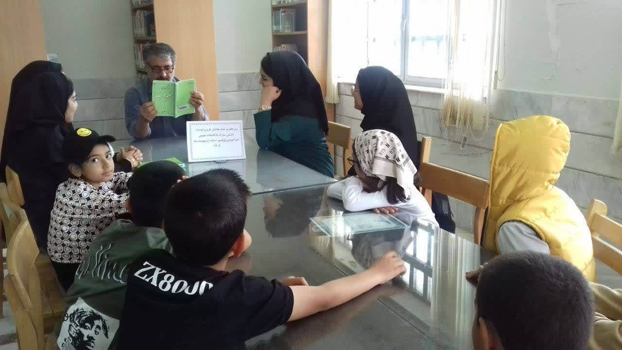 برنامه‌های فرهنگی هفته معلم در کتابخانه‌های عمومی استان مرکزی