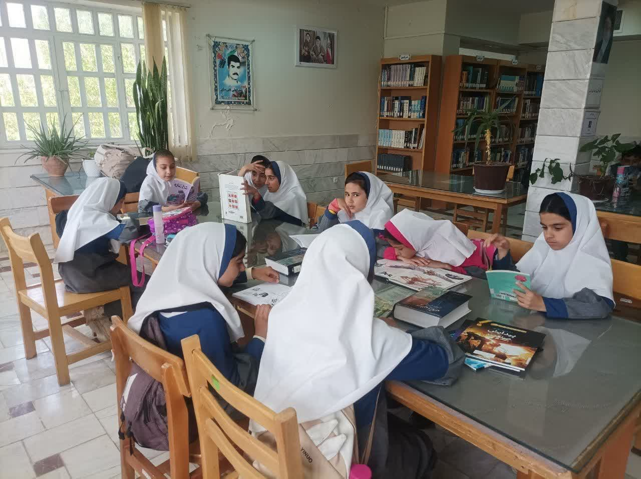 رونق چشمگیر کتابخوانی در کتابخانه‌های عمومی استان مرکزی