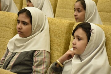 مرحله استانی سومین دوسالانه قصه گویی «نهال امید» آذربایجان شرقی