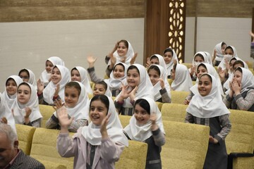 مرحله استانی سومین دوسالانه قصه گویی «نهال امید» آذربایجان شرقی