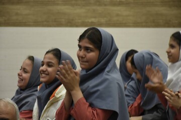 مرحله استانی سومین دوسالانه قصه گویی «نهال امید» آذربایجان شرقی