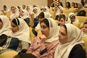 مرحله استانی سومین دوسالانه قصه گویی «نهال امید» آذربایجان شرقی