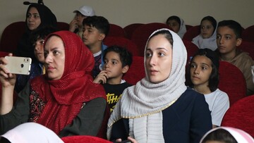 اختتامیه سومین دوسالانه جشنواره قصه گویی «نهال امید» استان سمنان