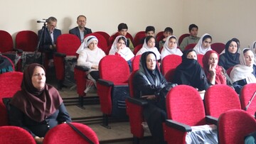 اختتامیه سومین دوسالانه جشنواره قصه گویی «نهال امید» استان سمنان