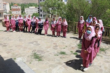 اختتامیه سومین دوسالانه جشنواره قصه گویی «نهال امید» استان سمنان