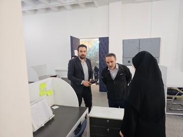 بازدید سرپرست دفتر بودجه و منابع درآمدی نهاد کتابخانه های عمومی کشور