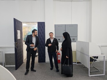 بازدید سرپرست دفتر بودجه و منابع درآمدی نهاد کتابخانه های عمومی کشور