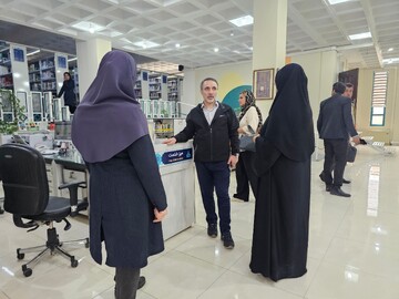 بازدید سرپرست دفتر بودجه و منابع درآمدی نهاد کتابخانه های عمومی کشور