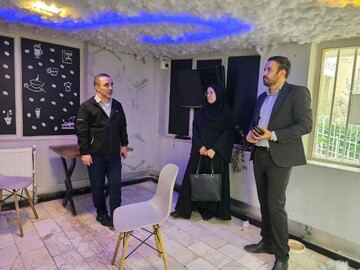 بازدید سرپرست دفتر بودجه و منابع درآمدی نهاد کتابخانه های عمومی کشور