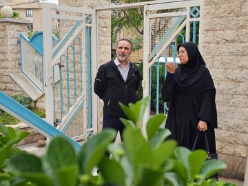 بازدید سرپرست دفتر بودجه و منابع درآمدی نهاد کتابخانه های عمومی کشور