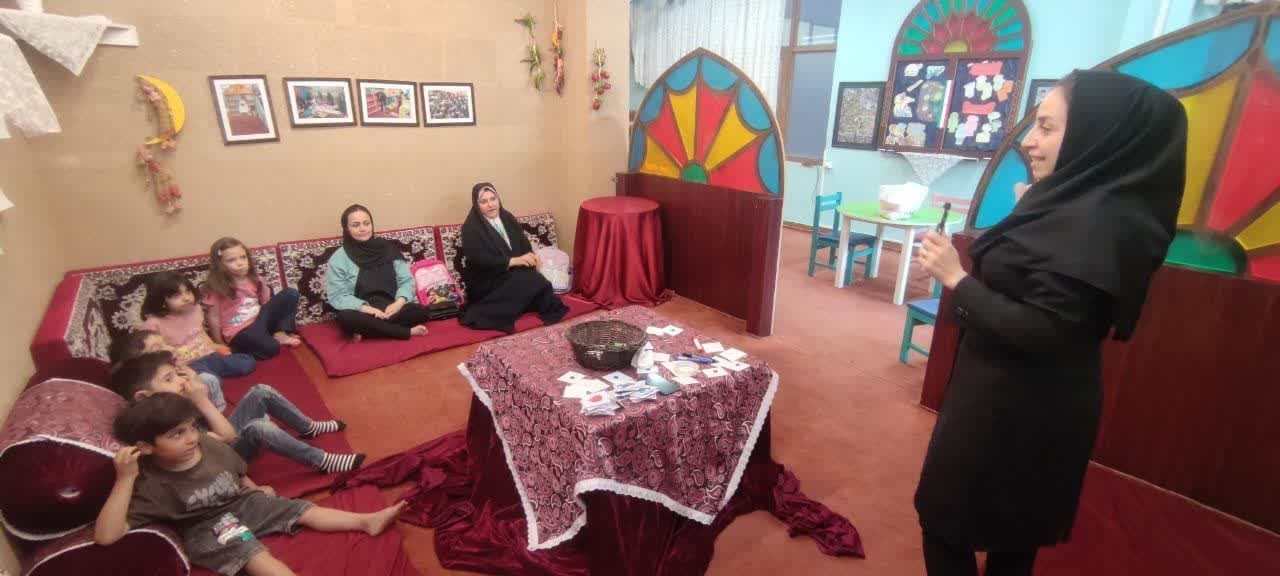 رونق چشمگیر کتابخوانی در کتابخانههای عمومی استان مرکزی