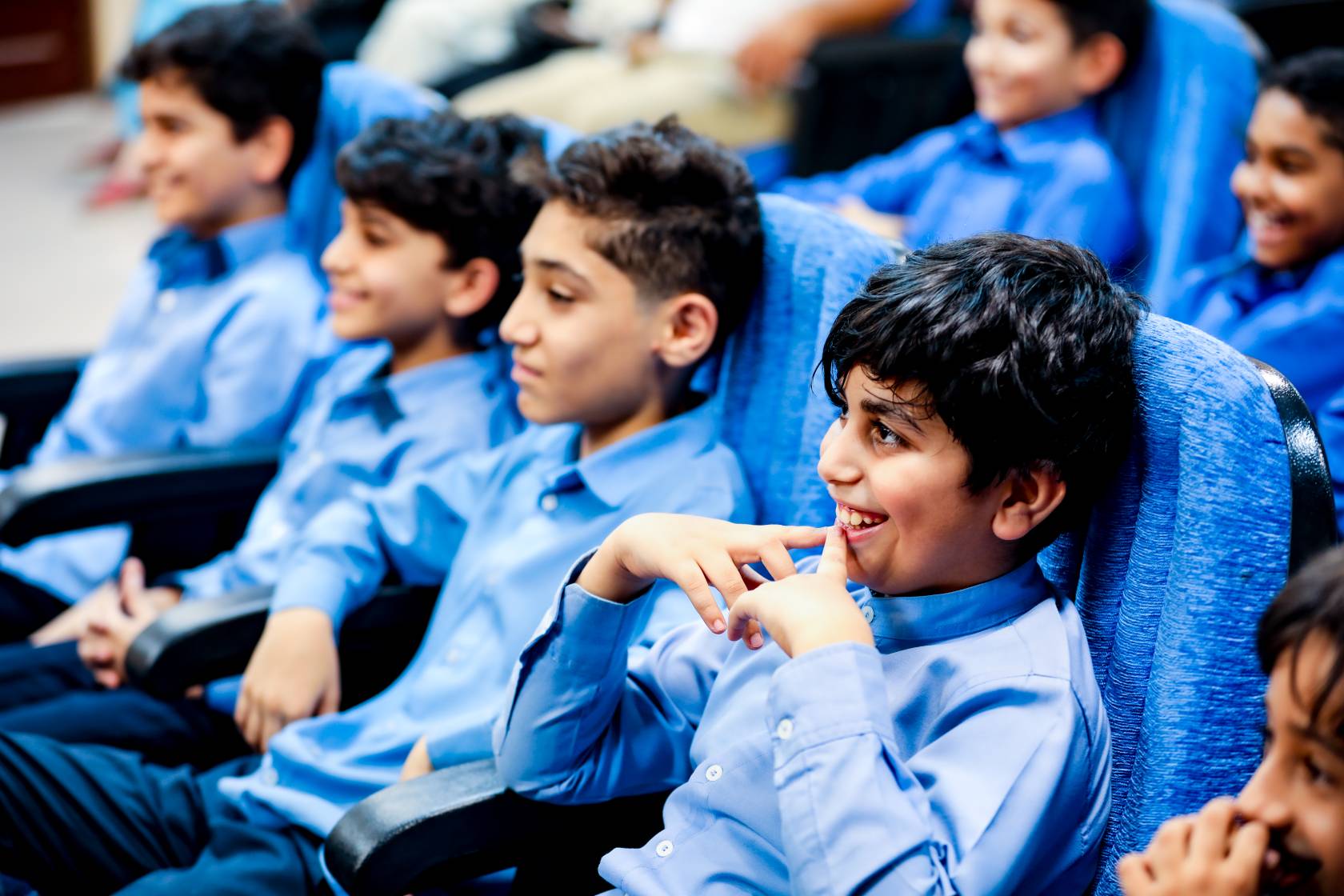 برگزیدگان سومین دوسالانه جشنواره قصهگویی «نهال امید» استان هرمزگان معرفی شدند