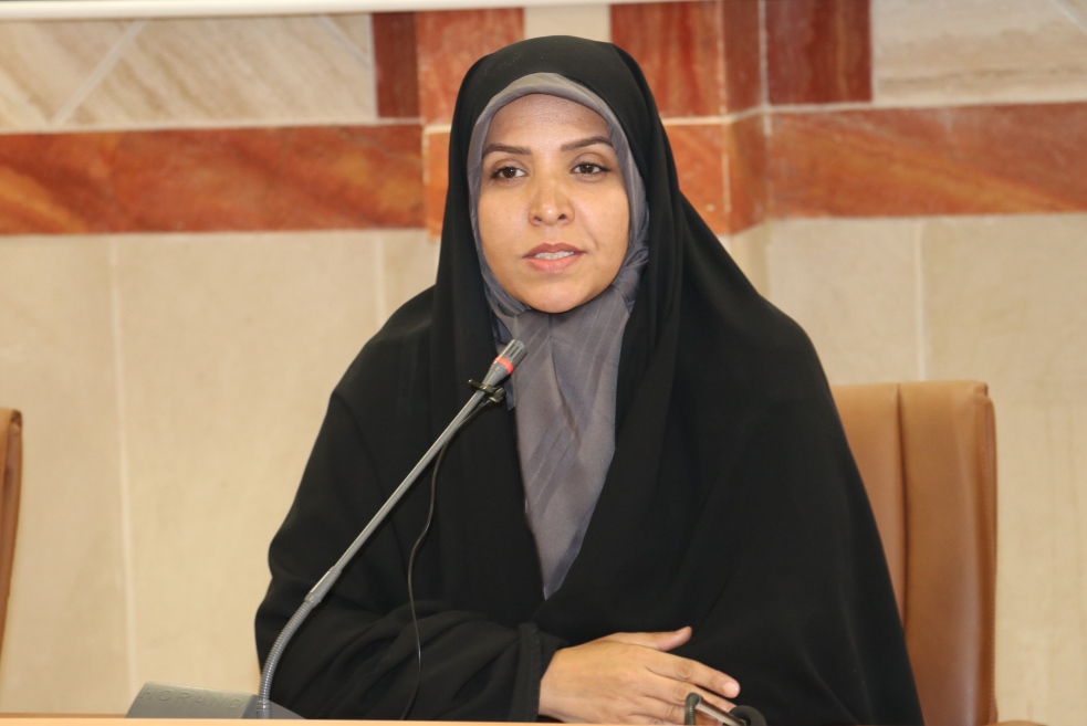 نشست شعرخوانی «کریمانه» به همت محفل ادبی رواق ادب اداره کل کتابخانه های عمومی خراسان رضوی برگزار شد