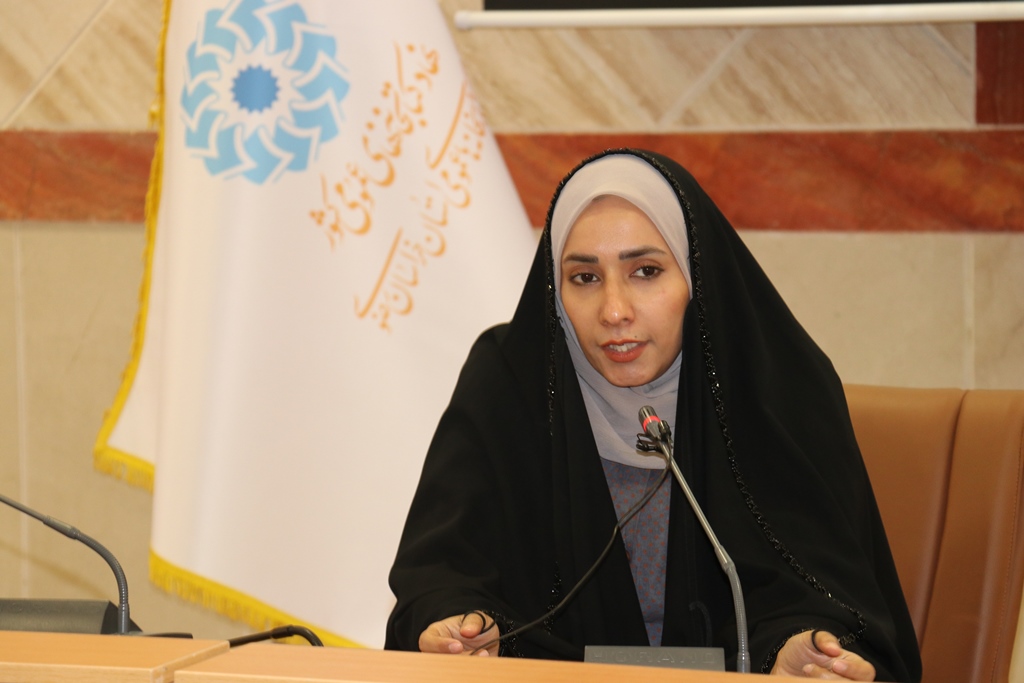 نشست شعرخوانی «کریمانه» به همت محفل ادبی رواق ادب اداره کل کتابخانه های عمومی خراسان رضوی برگزار شد