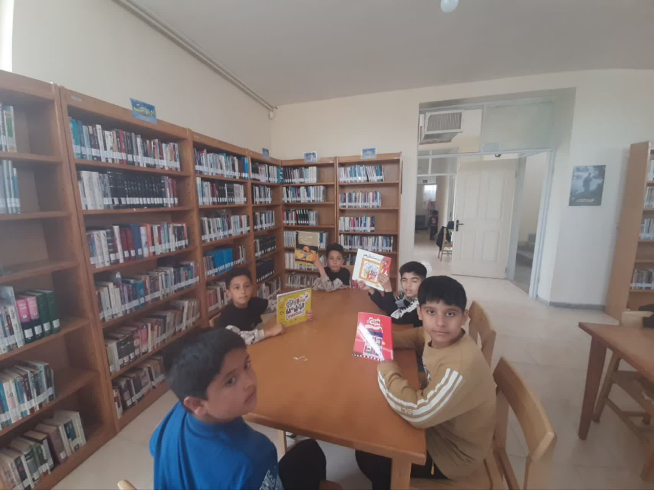 برنامههای فرهنگی هفته معلم در کتابخانههای عمومی استان مرکزی