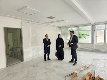بازدید سرپرست دفتر بودجه و منابع درآمدی نهاد کتابخانه ها از کتابخانه عارف قزوین