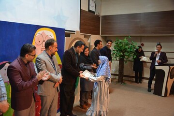 جشنواره قصه‌گویی «نهال امید»