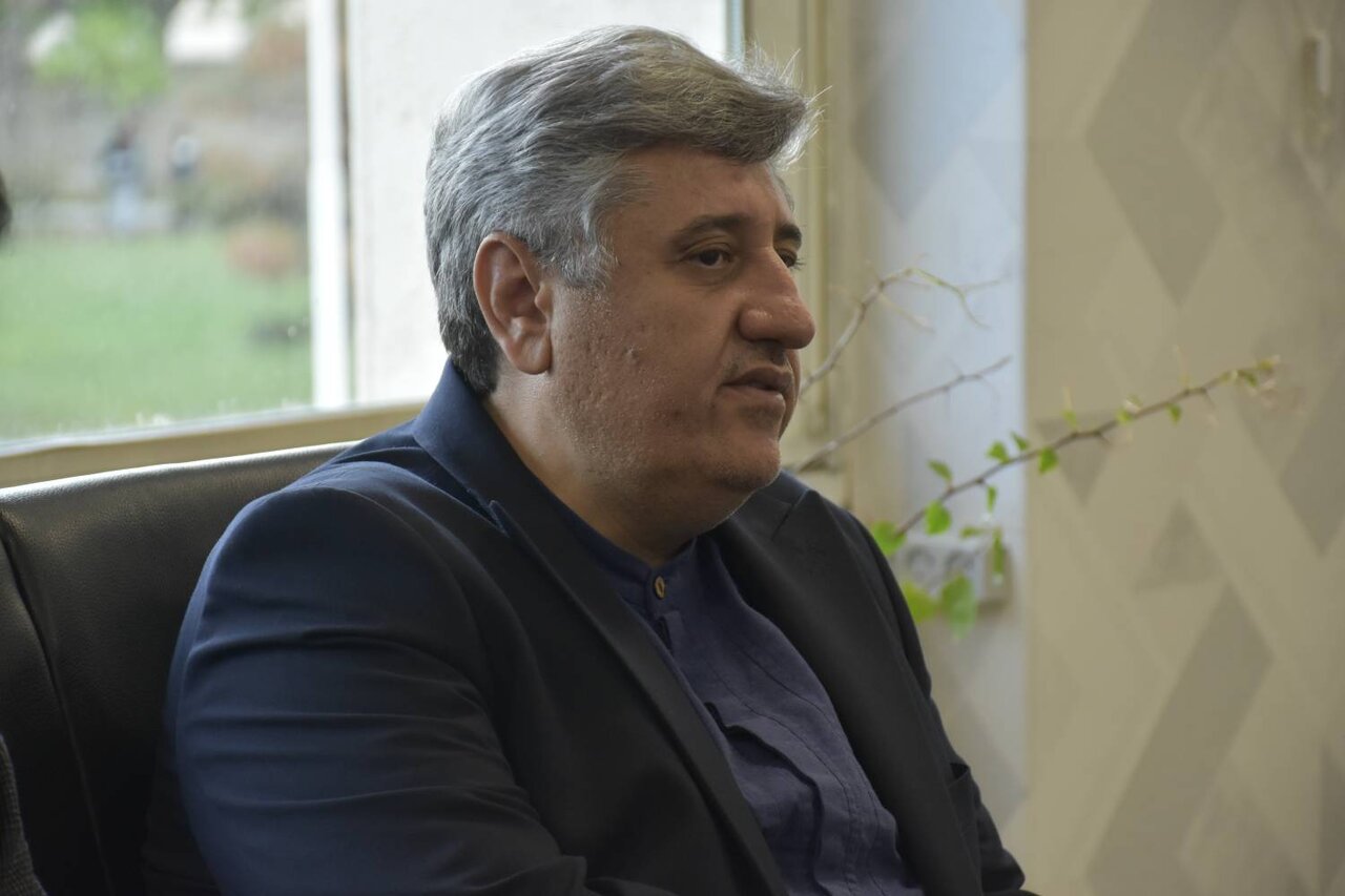 دیدار مدیران کل کتابخانههای عمومی و فرهنگ و ارشاد اسلامی آذربایجان شرقی