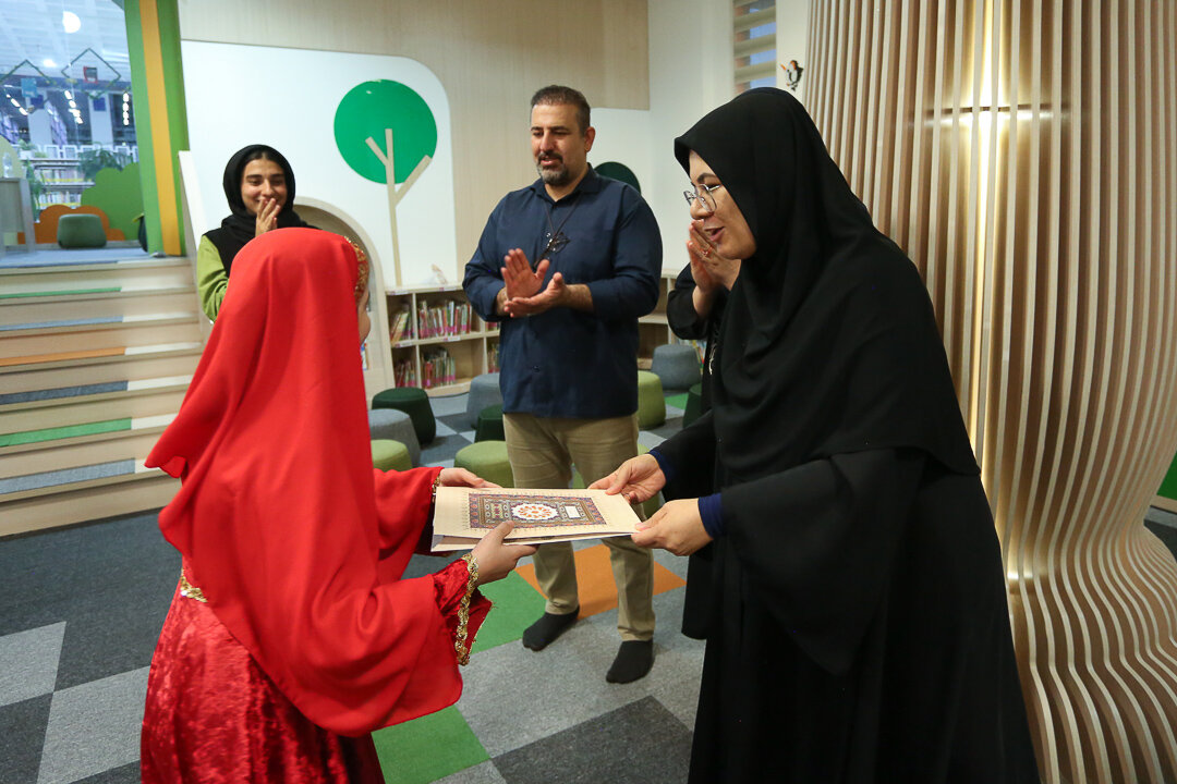 قصه گویی قزوین