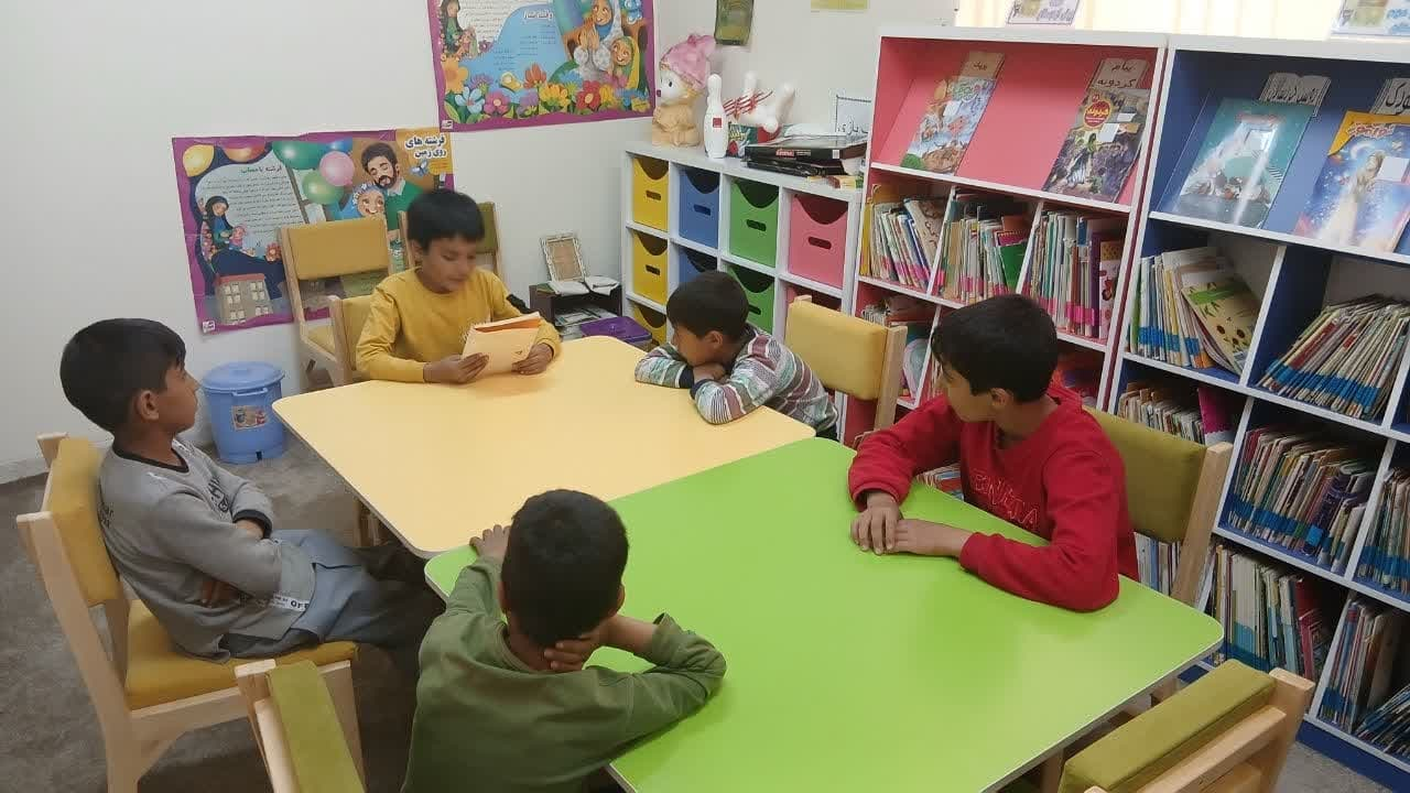 بزرگداشت میلاد امام رضا(ع) در کتابخانههای عمومی استان مرکزی