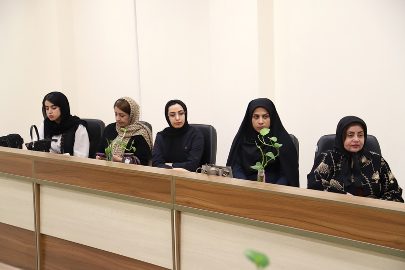 شب شعر «یک اسکله شعر» در بوشهر برگزار شد