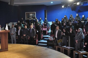 آیین اختتامیه سومین دوسالانه قصه گویی «نهال امید» استان گیلان