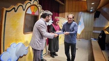 اختتامیه سومین دوسالانه جشنواره قصه‌گویی «نهال امید» در زنجان