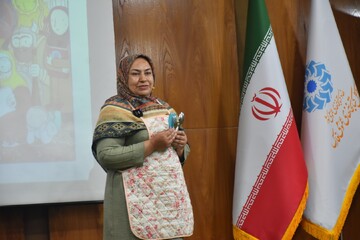 رقابت استانی سومین دوره جشنواره قصه گویی نهال امید در استان فارس