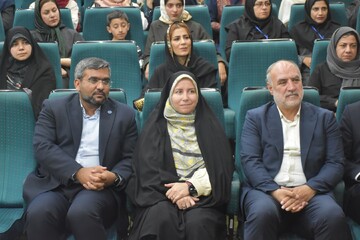 اختتامیه سومین جشنواره قصه‌گویی نهال امید در فارس