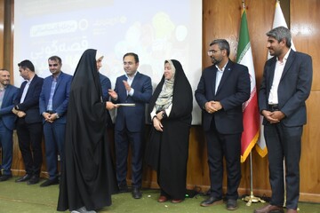 اختتامیه سومین جشنواره قصه‌گویی نهال امید در فارس