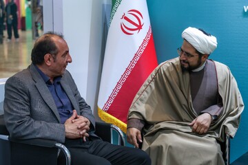 غرفه نهاد کتابخانه های عمومی کشور در سی وششمین نمایشگاه بین المللی کتاب تهران