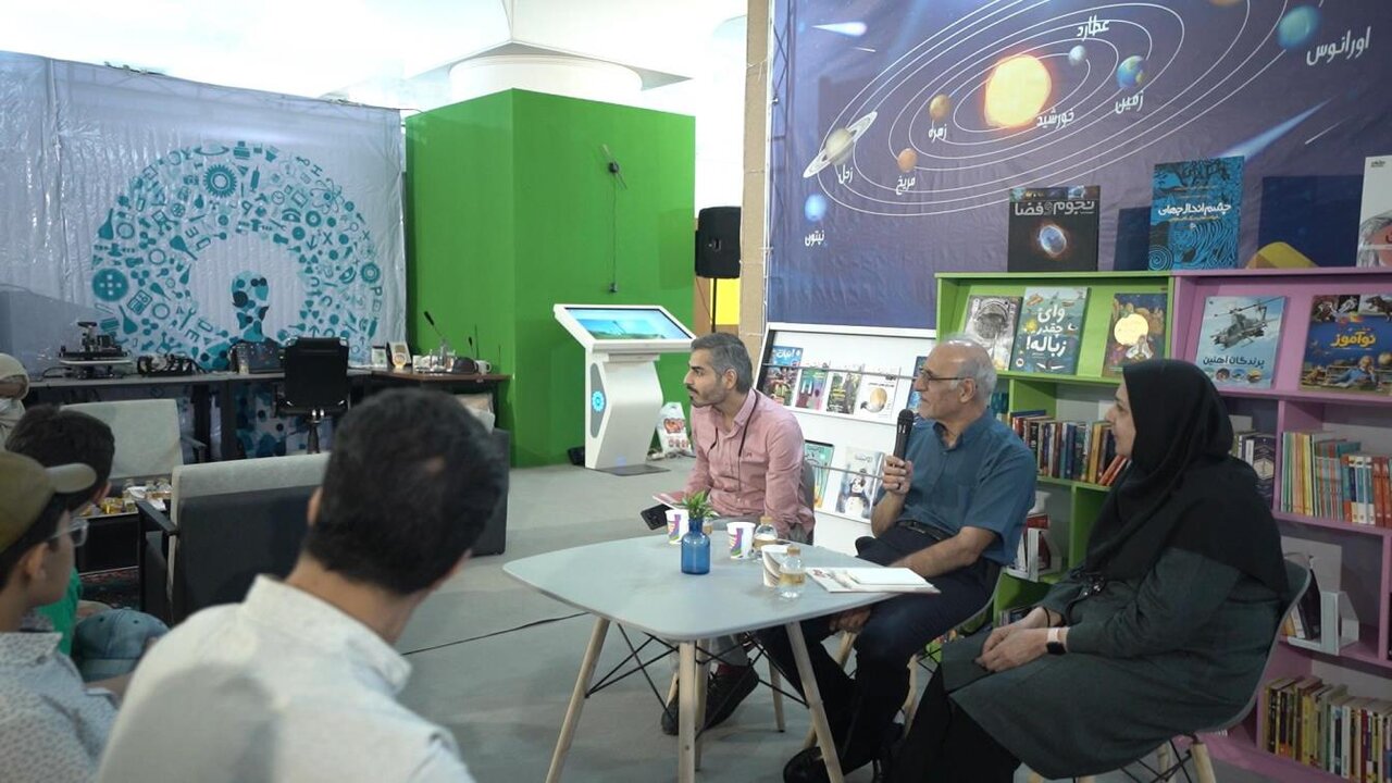 لذت کتابخواندن در کودکی، سرآغاز نویسندگی در آینده است