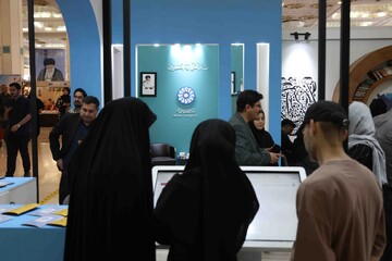 روز دوم حضور نهاد کتابخانه های عمومی کشور در سی و ششمین نمایشگاه بین المللی کتاب تهران