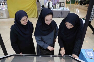 روز دوم حضور نهاد کتابخانه های عمومی کشور در سی و ششمین نمایشگاه بین المللی کتاب تهران