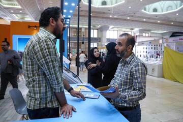 روز دوم حضور نهاد کتابخانه های عمومی کشور در سی و ششمین نمایشگاه بین المللی کتاب تهران