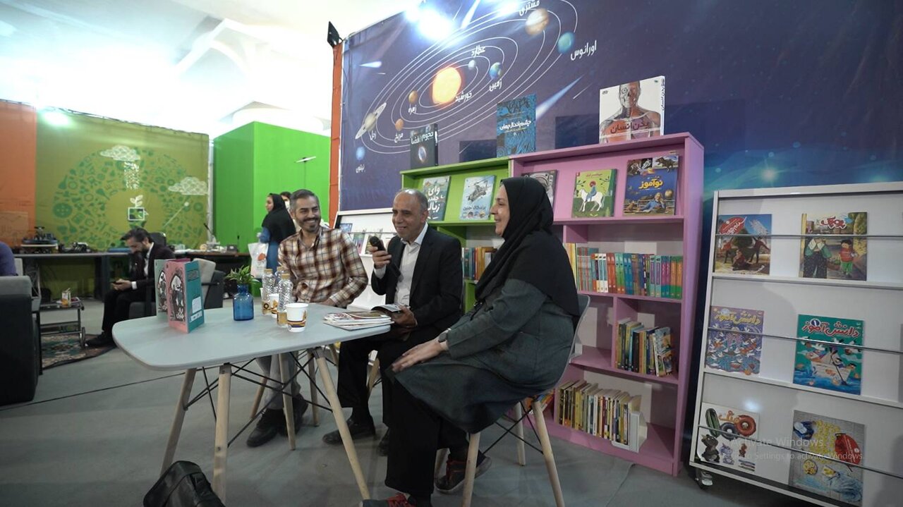 هر عصر، یک ستاره؛ سفر خیالی بچهها با نویسندگان محبوب شان/ نویسندهها آمدند، بچهها پرواز کردند!