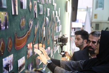 بازدید دبیرکل نهاد از غرفه ناشران در روز چهارم نمایشگاه کتاب