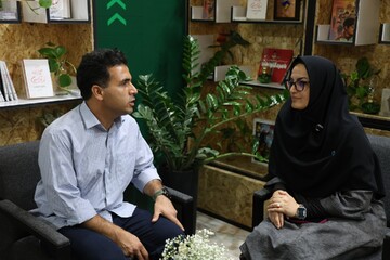 بازدید دبیرکل نهاد از غرفه ناشران در روز چهارم نمایشگاه کتاب