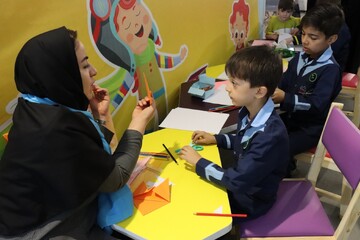 فعالیت های روز چهارم غرفه کودک در نمایشگاه کتاب