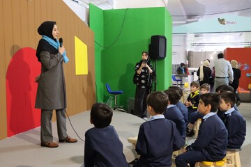 فعالیت های روز چهارم غرفه کودک در نمایشگاه کتاب