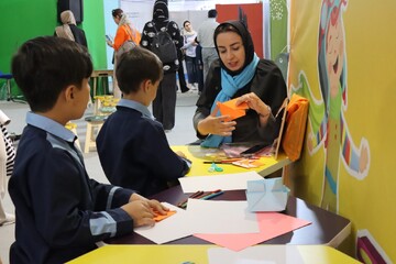 فعالیت های روز چهارم غرفه کودک در نمایشگاه کتاب